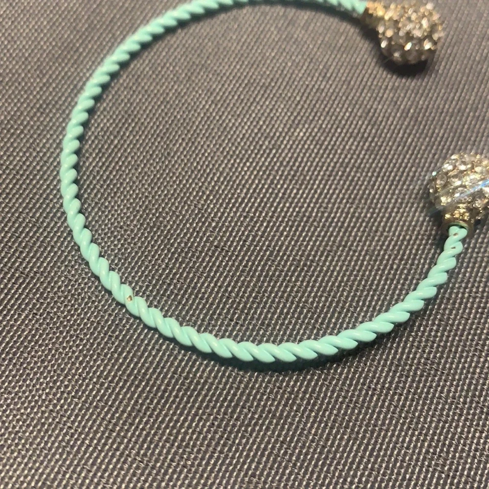 ⭐️Final Price⭐️ Pavé Tiffany blue bracelet - Picture 6 of 6